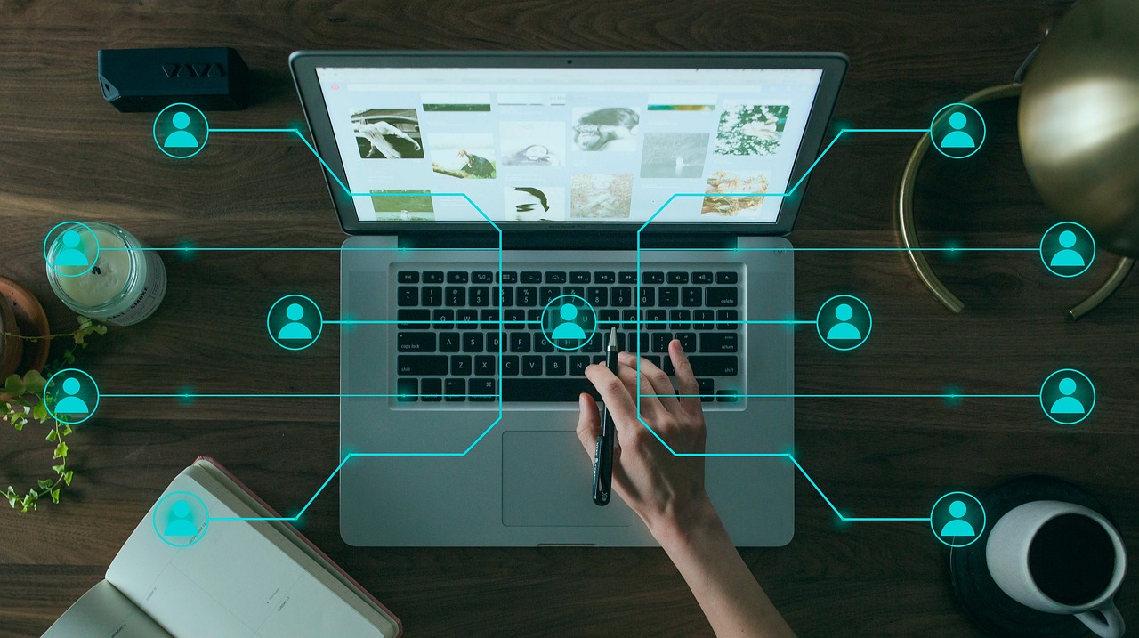 An image representing the IT sector and technology services for the Intellico project.